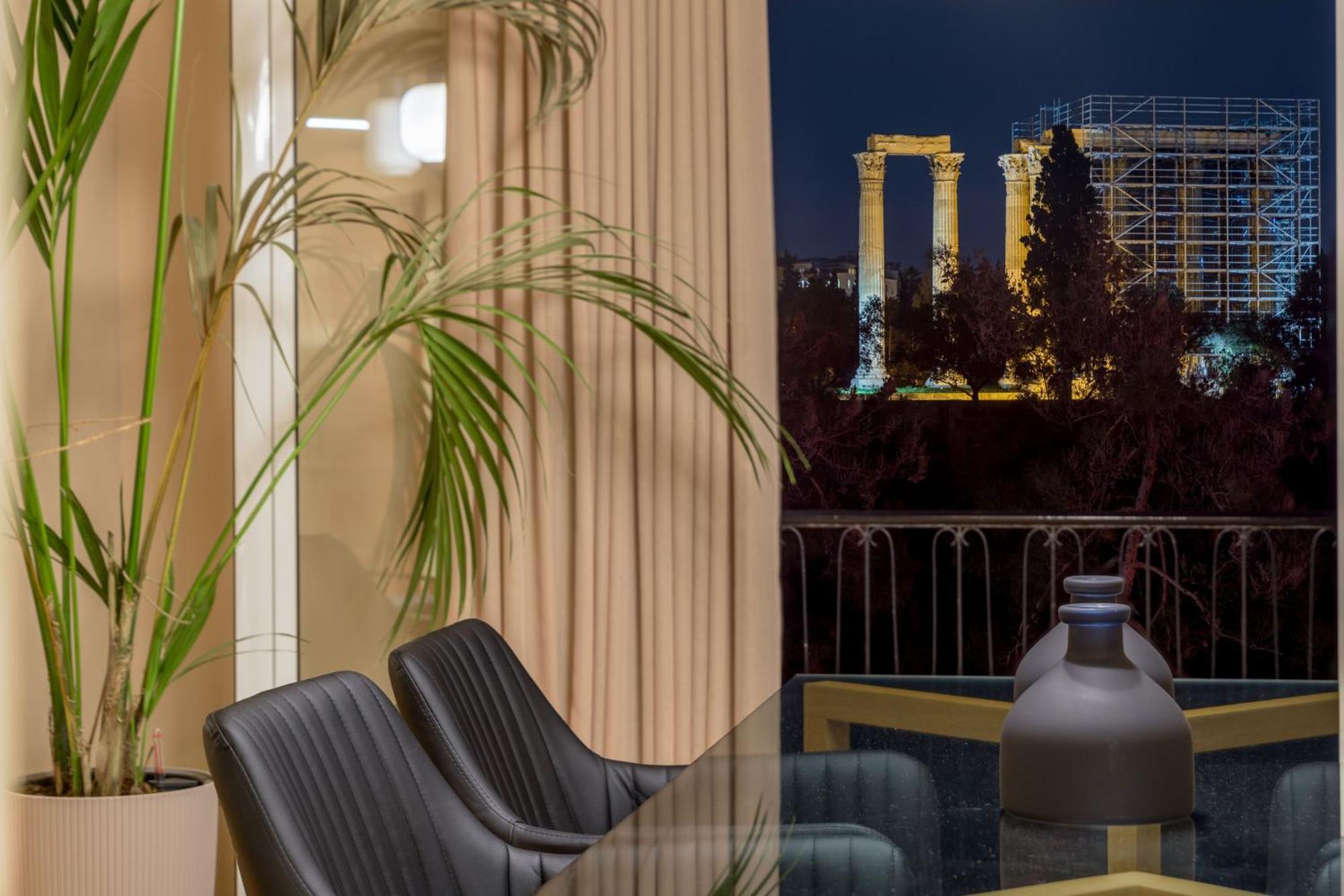Stylish Flat Overlooking The Temple Of Zeus Athens Exterior photo